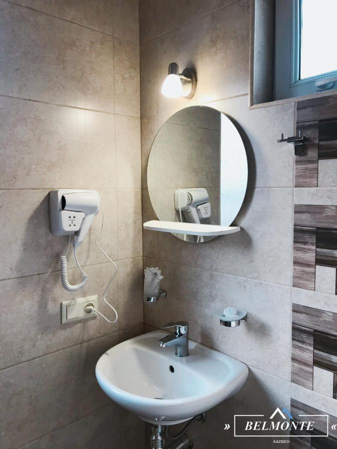 Hotel Belmonte Kazbegi Extérieur photo