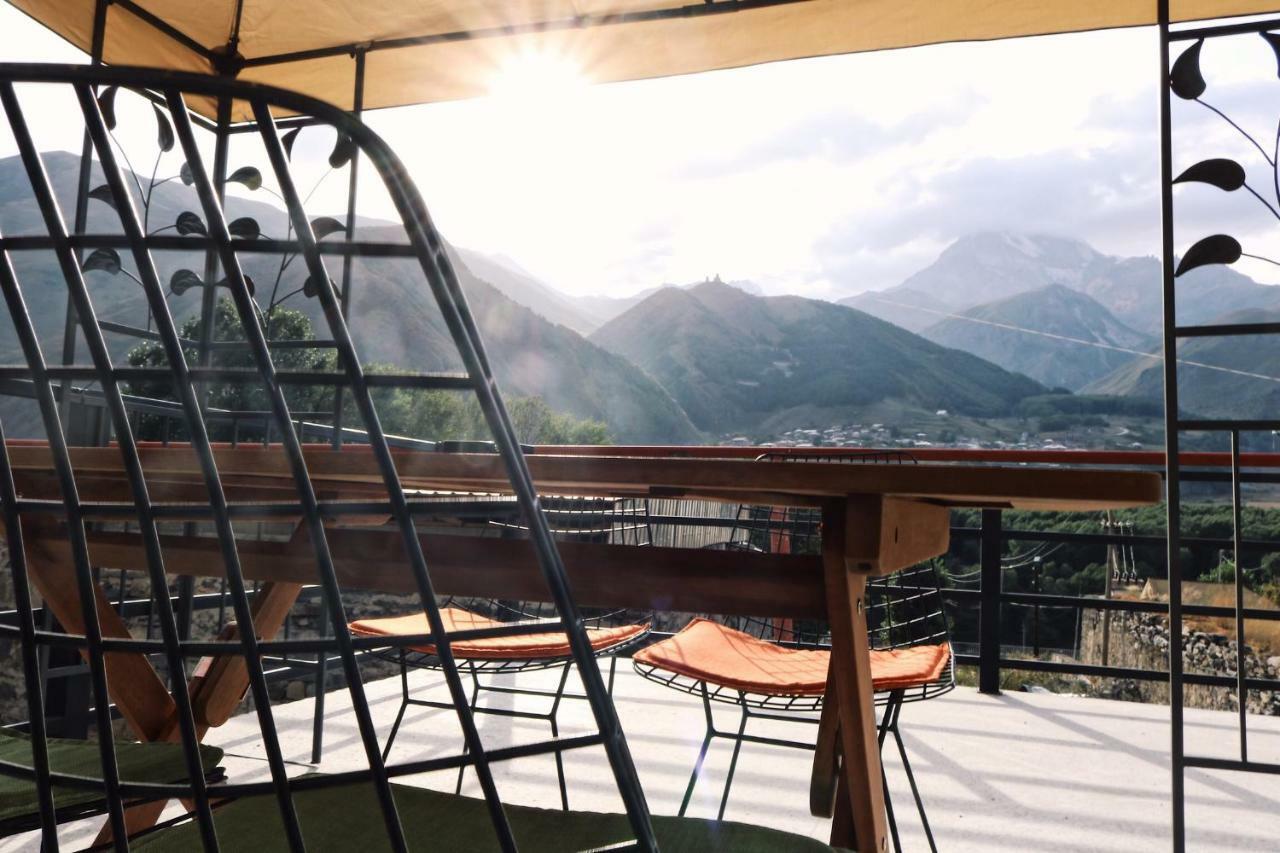 Hotel Belmonte Kazbegi Extérieur photo